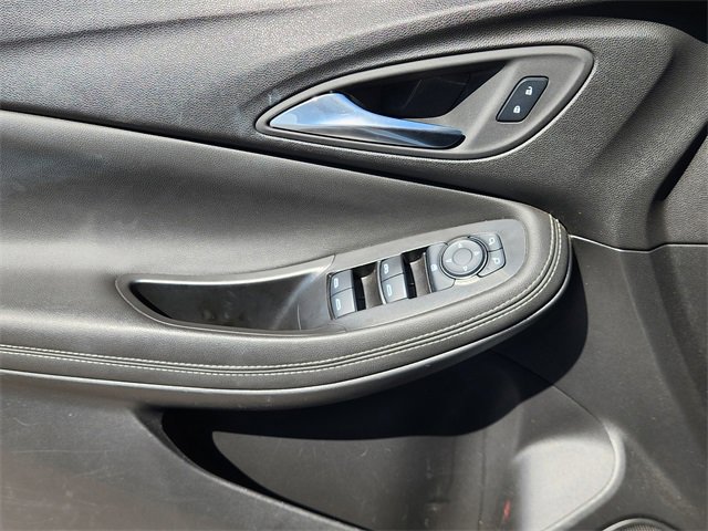 Used 2024 Buick Encore GX Sport Touring image 25