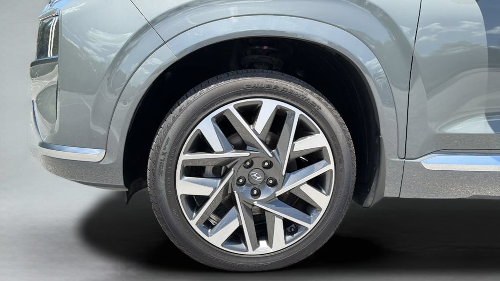 Used 2023 Hyundai Santa Fe Calligraphy AWD/4WD image 42