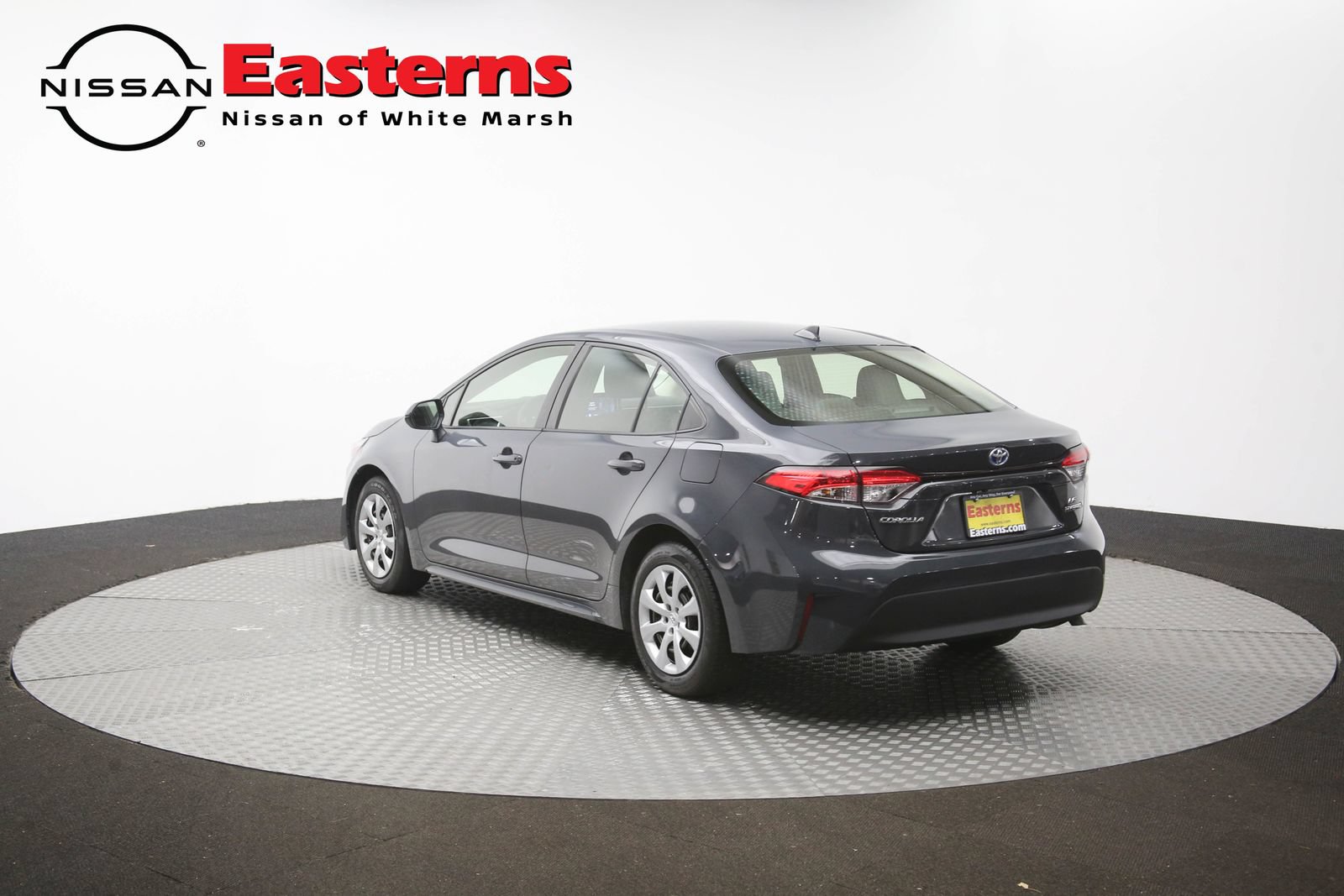 Used 2023 Toyota Corolla LE w/ Carpet Mat Package (TMS) FWD image 59