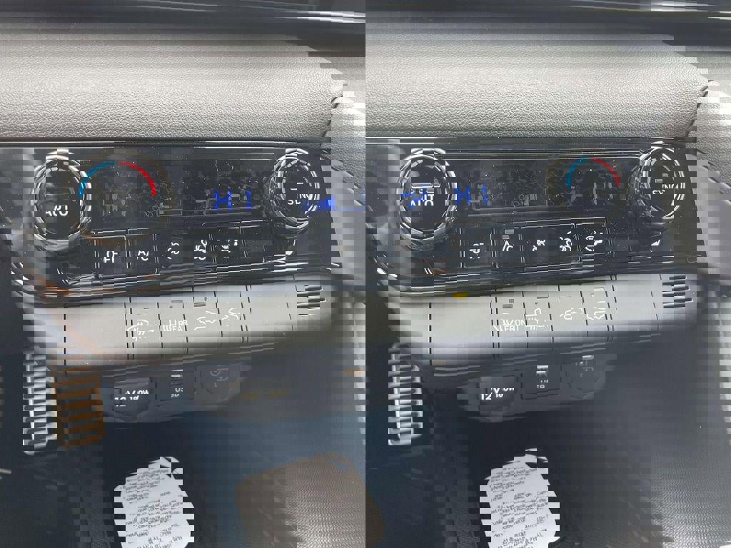 New 2026 Hyundai Elantra Sport image 35