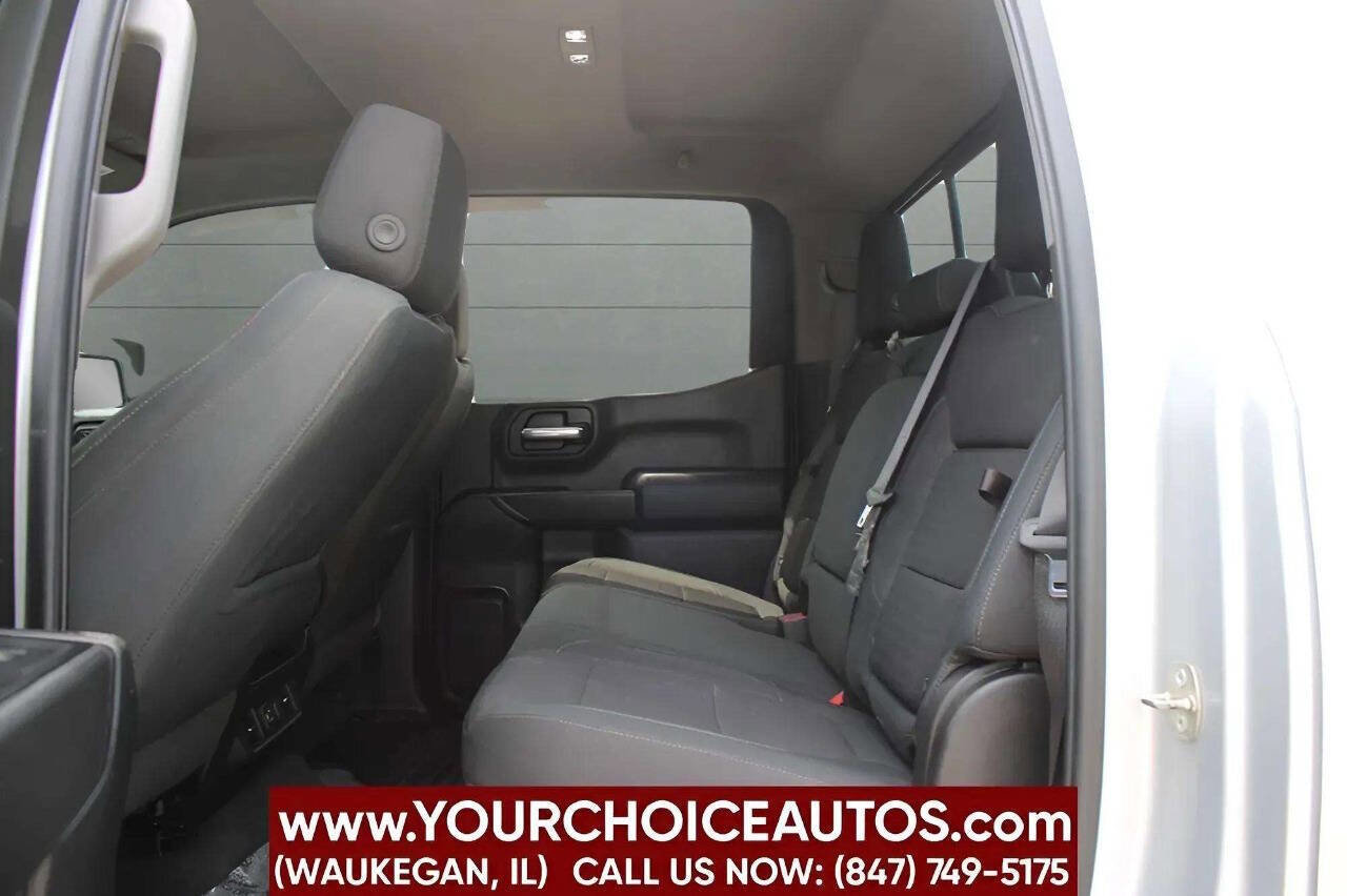 Used 2019 Chevrolet Silverado 1500 LT w/ All-Star Edition image 13