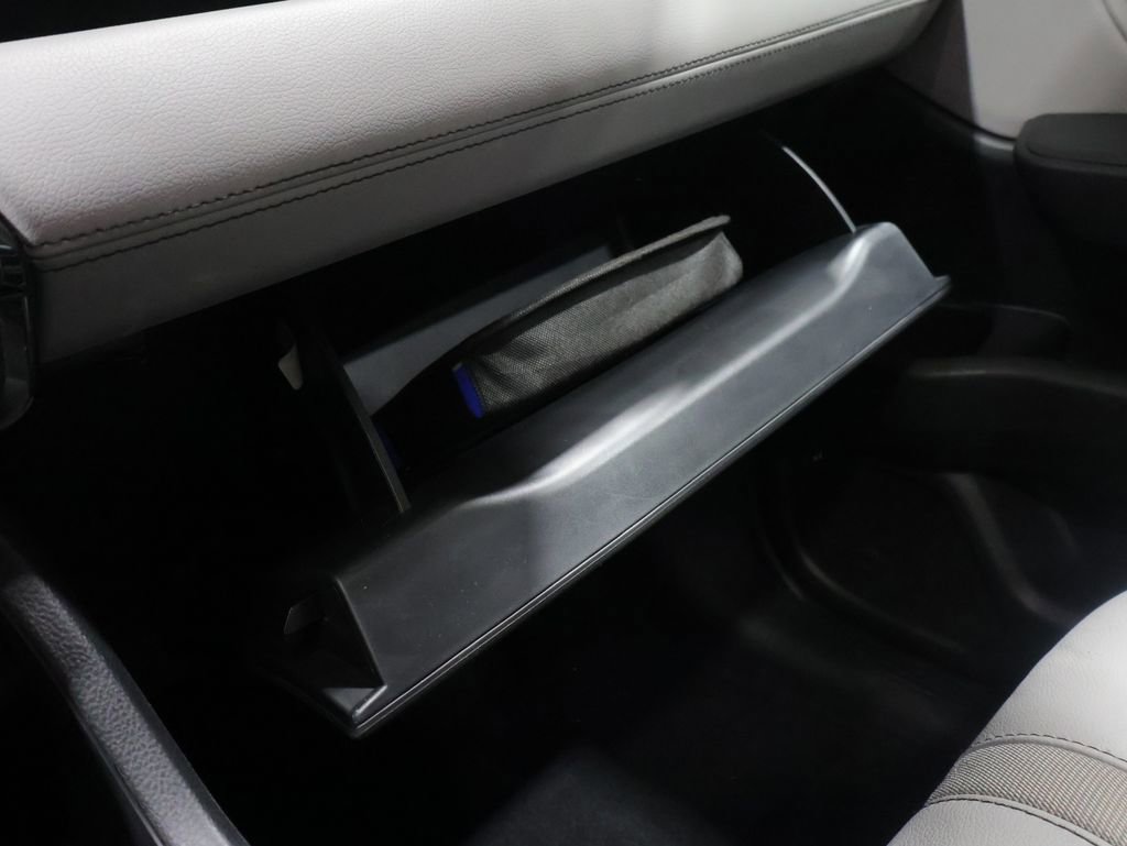 Used 2025 Honda Pilot Touring image 31