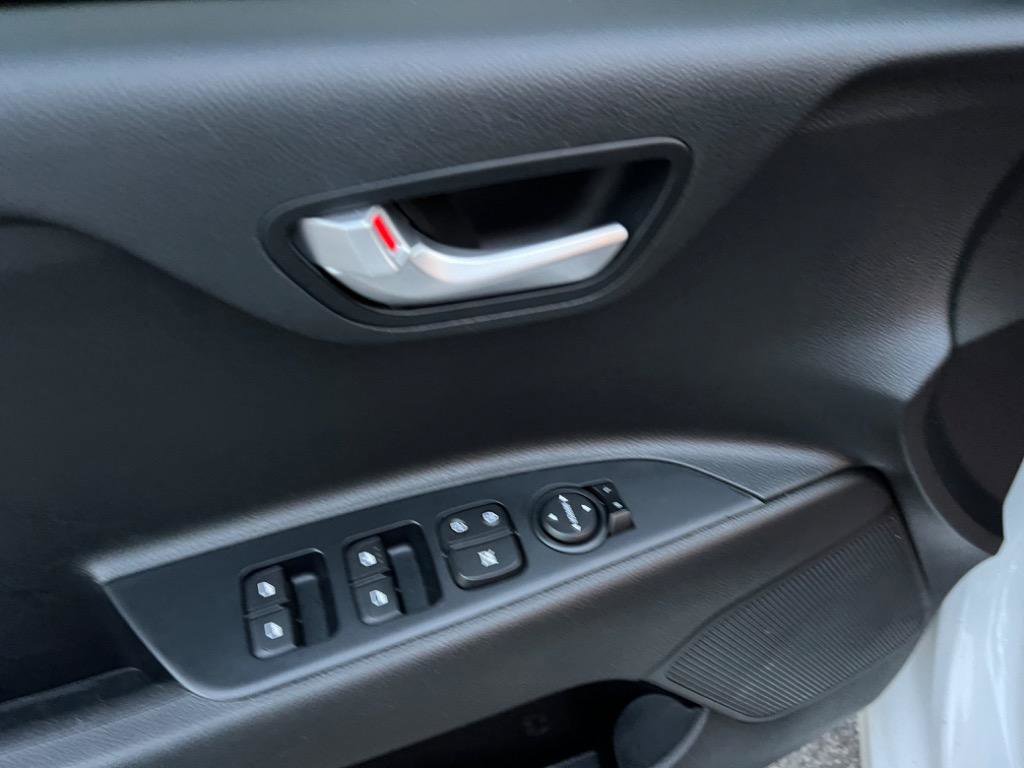 Used 2022 Kia Rio LX FWD image 6