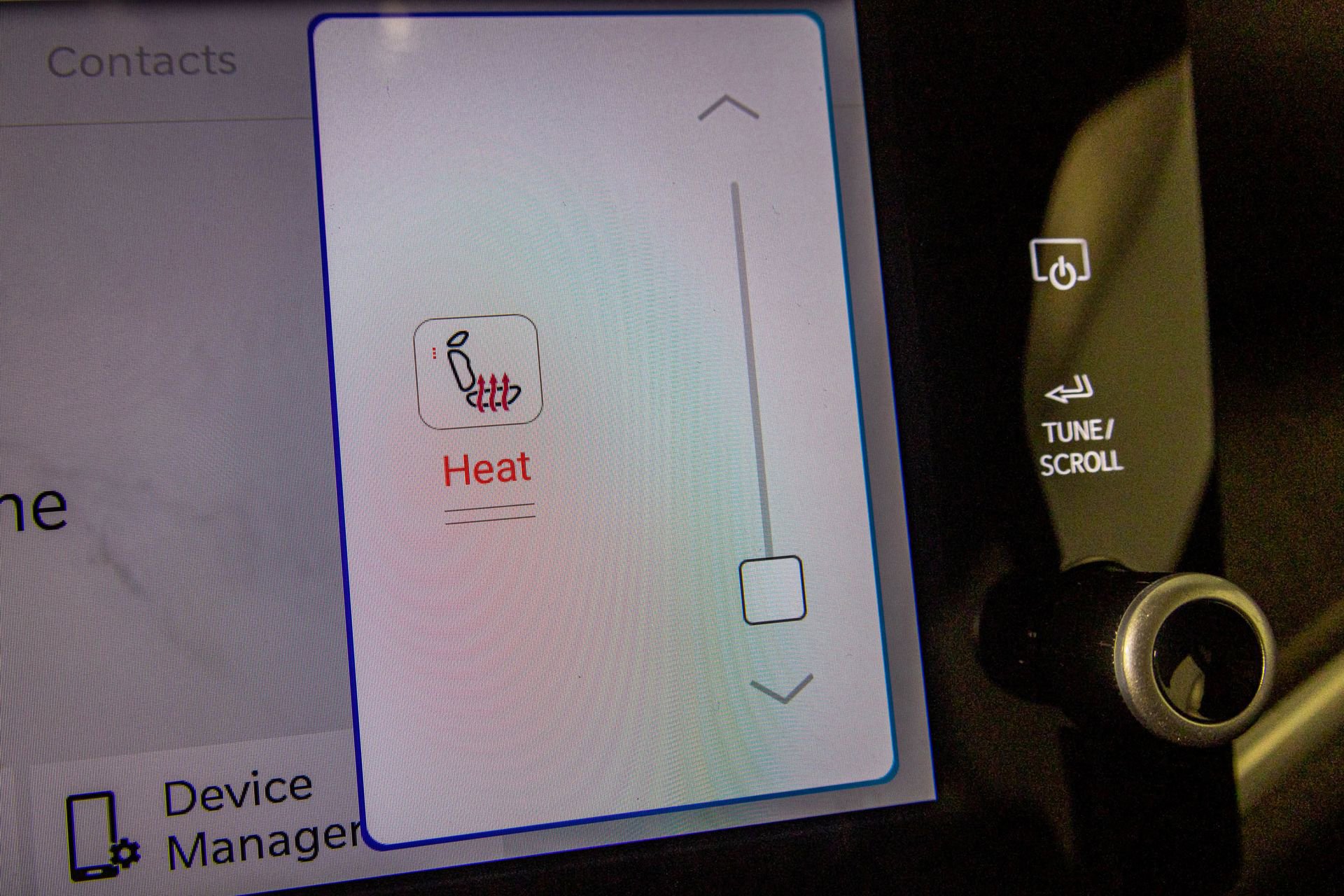 New 2026 Jeep Grand Cherokee Altitude image 12