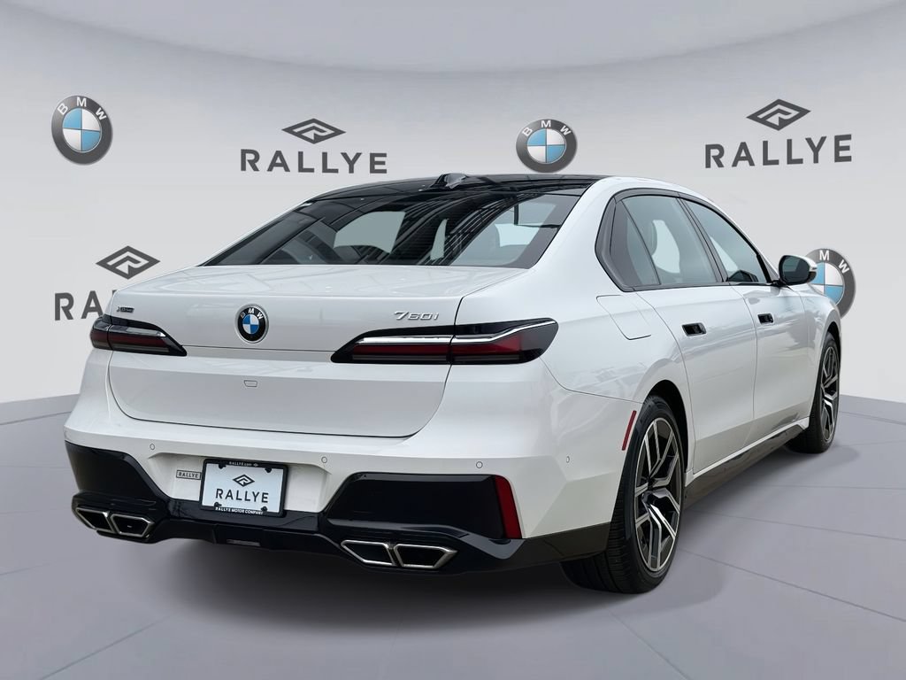 Certified 2023 BMW 760i xDrive w/ Executive Package image 4