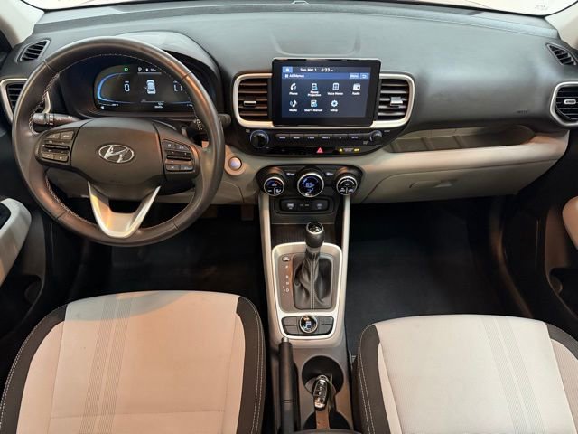 Certified 2024 Hyundai Venue SEL image 42