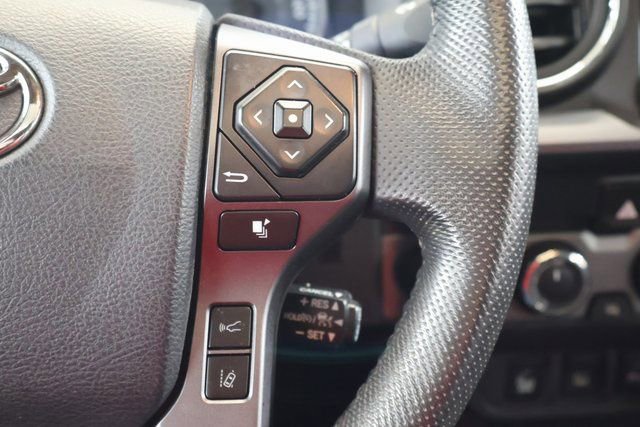 Used 2020 Toyota Tacoma TRD Sport image 22