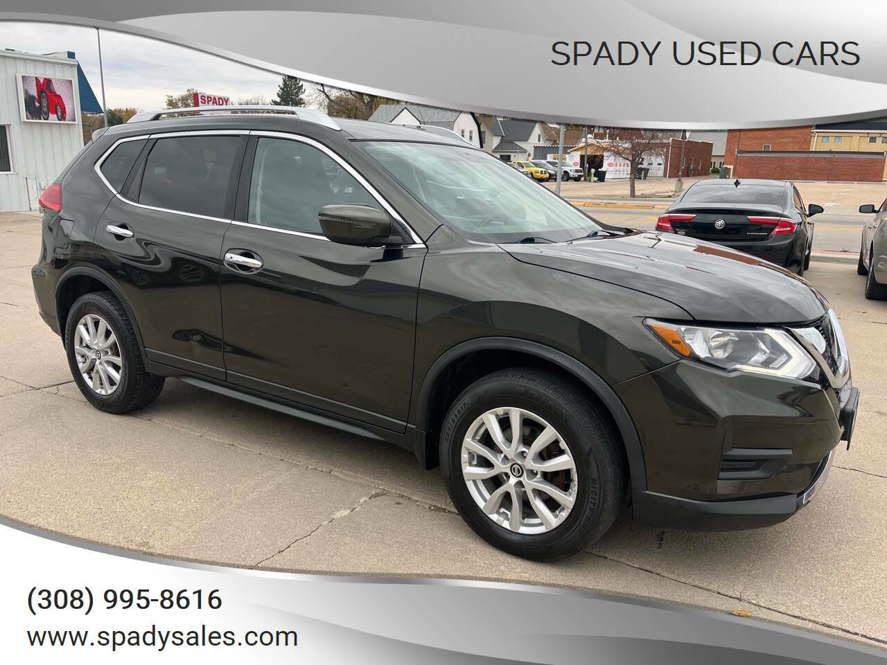 Used 2017 Nissan Rogue SV