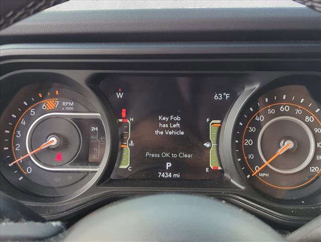 Used 2025 Jeep Wrangler Unlimited Rubicon image 11