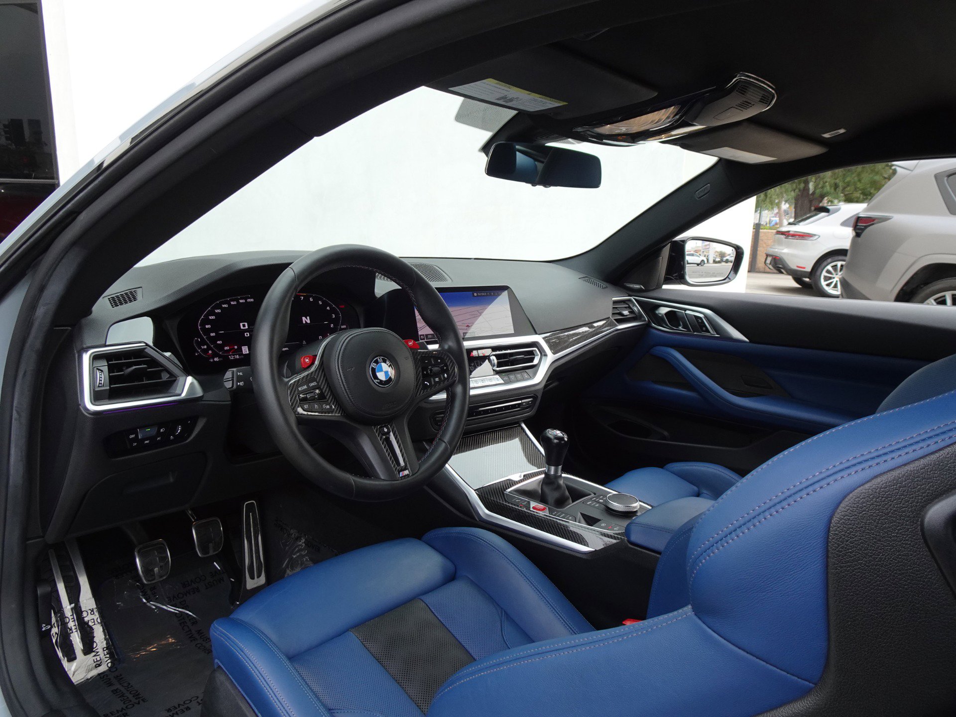Used 2021 BMW M4 Coupe w/ Executive Package RWD image 9