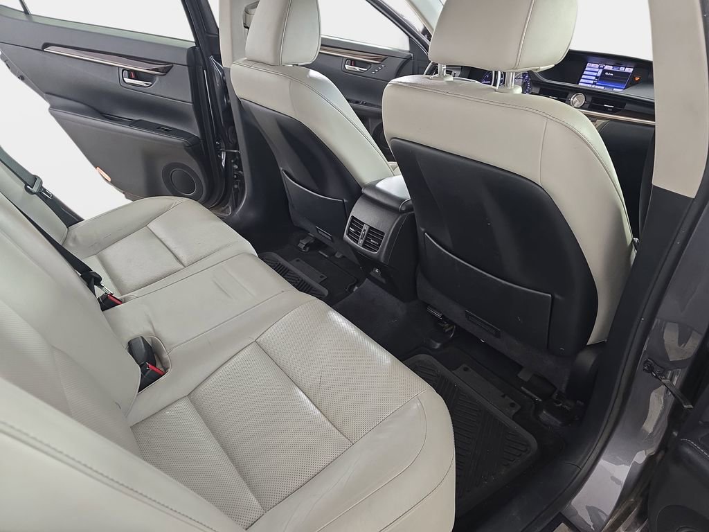 Used 2013 Lexus ES 350 w/ Luxury Pkg image 12