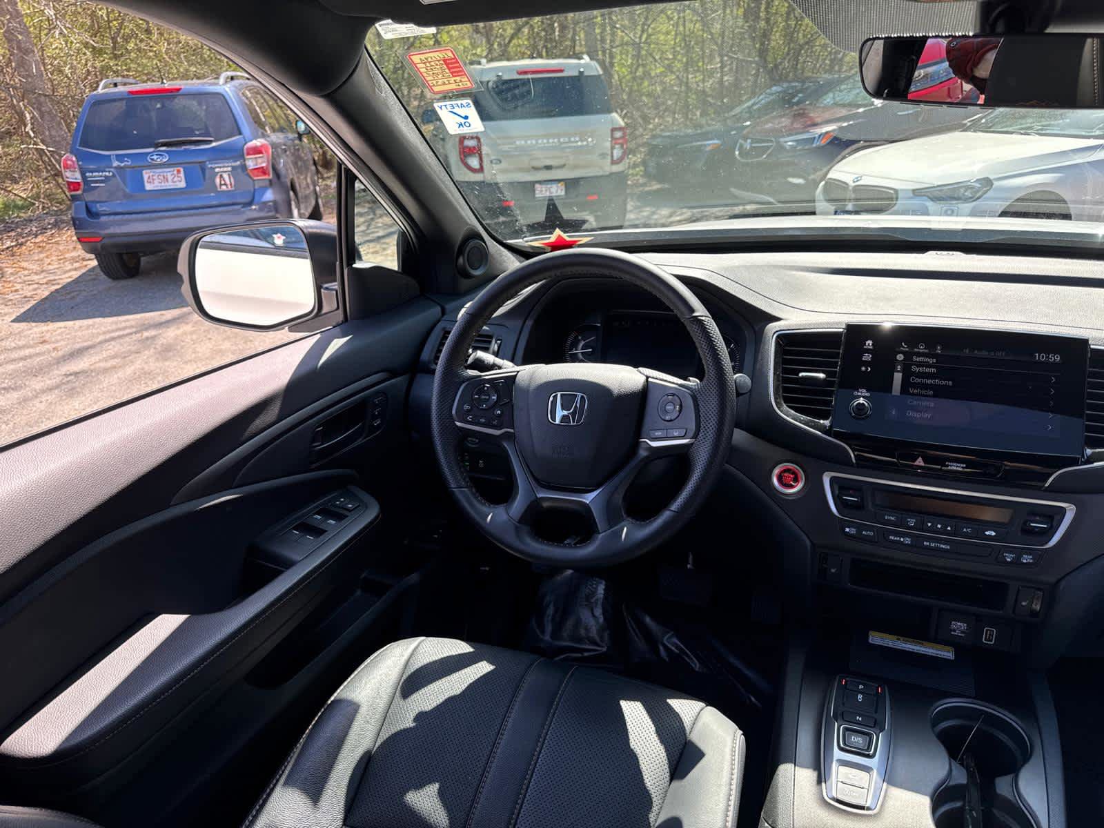 Used 2023 Honda Passport TrailSport image 32