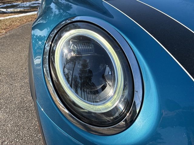 Used 2022 MINI Cooper S image 9