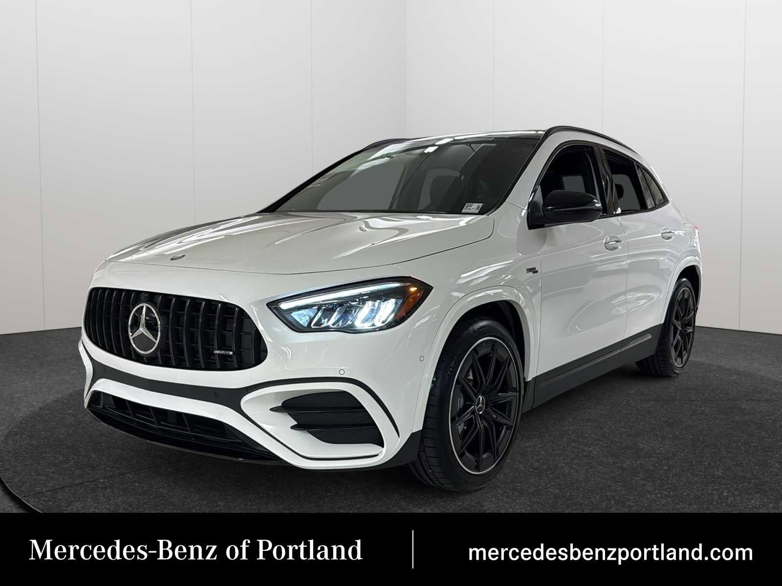 New 2026 Mercedes-Benz GLA 35 AMG 4MATIC image 1