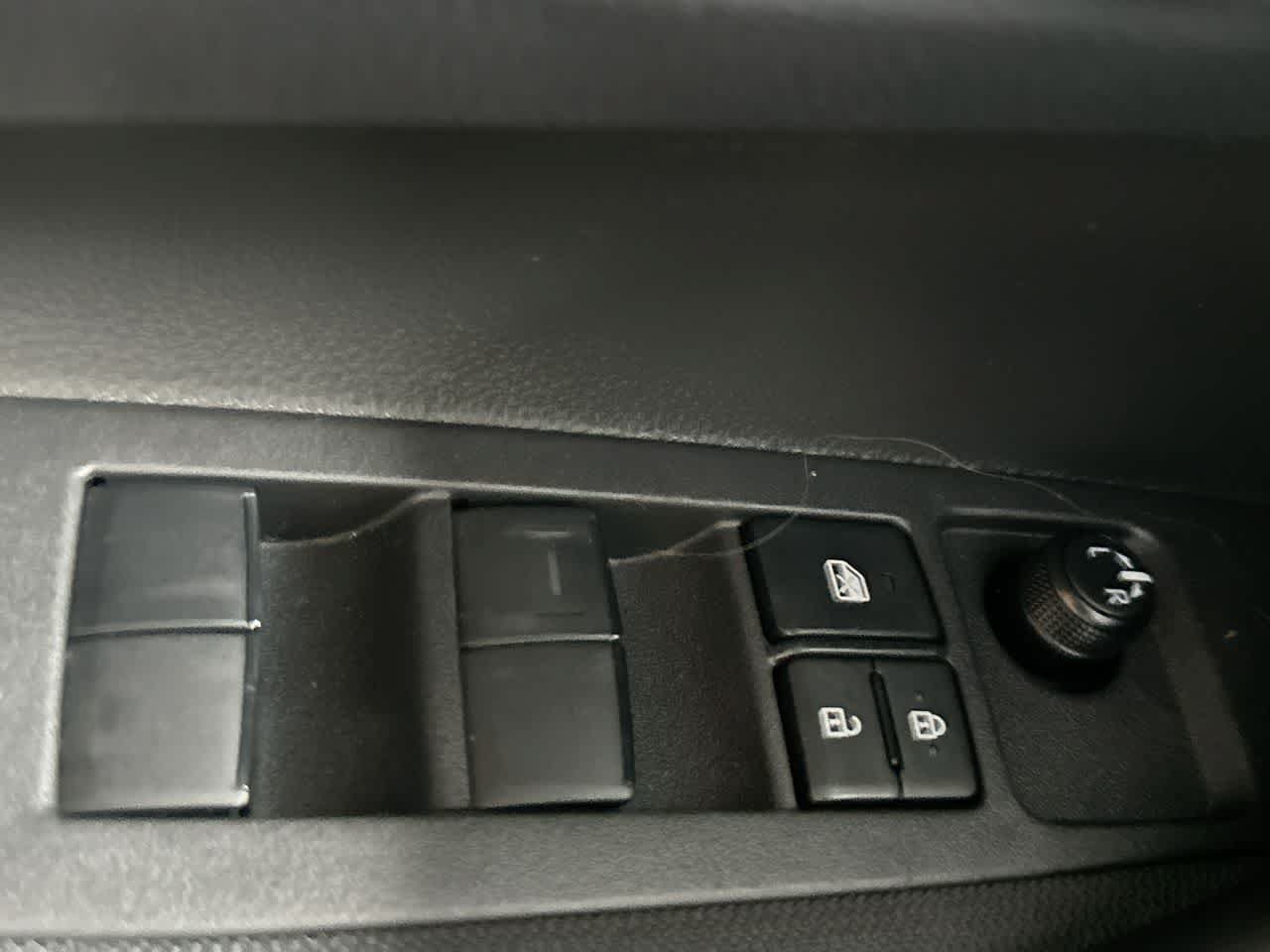 Used 2026 Toyota Corolla SE FWD image 17