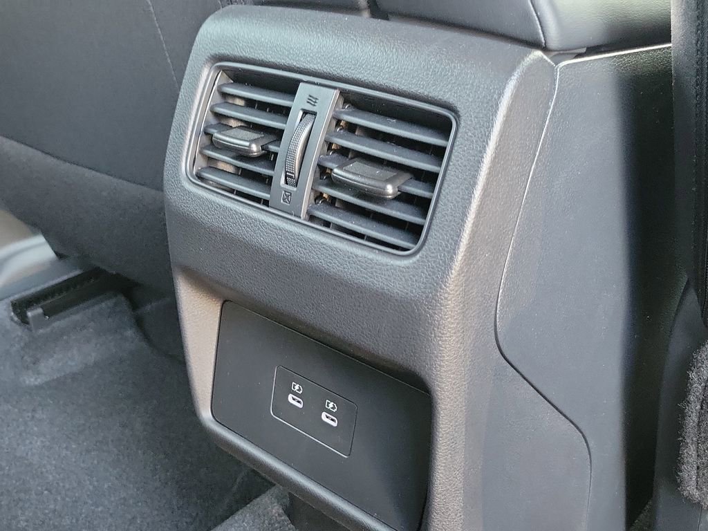 New 2026 Nissan Rogue SV image 14