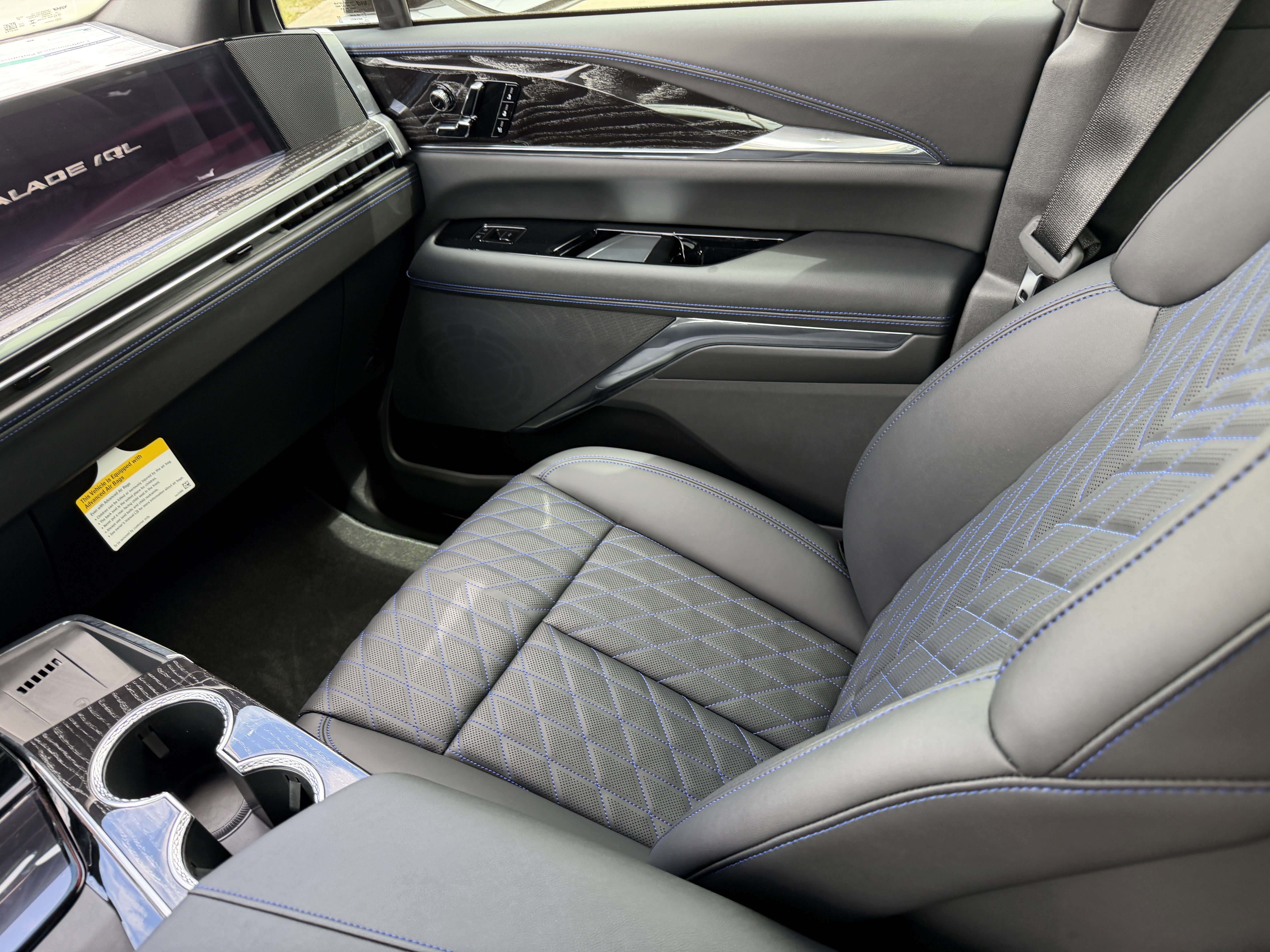 New 2026 Cadillac Escalade IQL Sport 1 AWD/4WD image 16