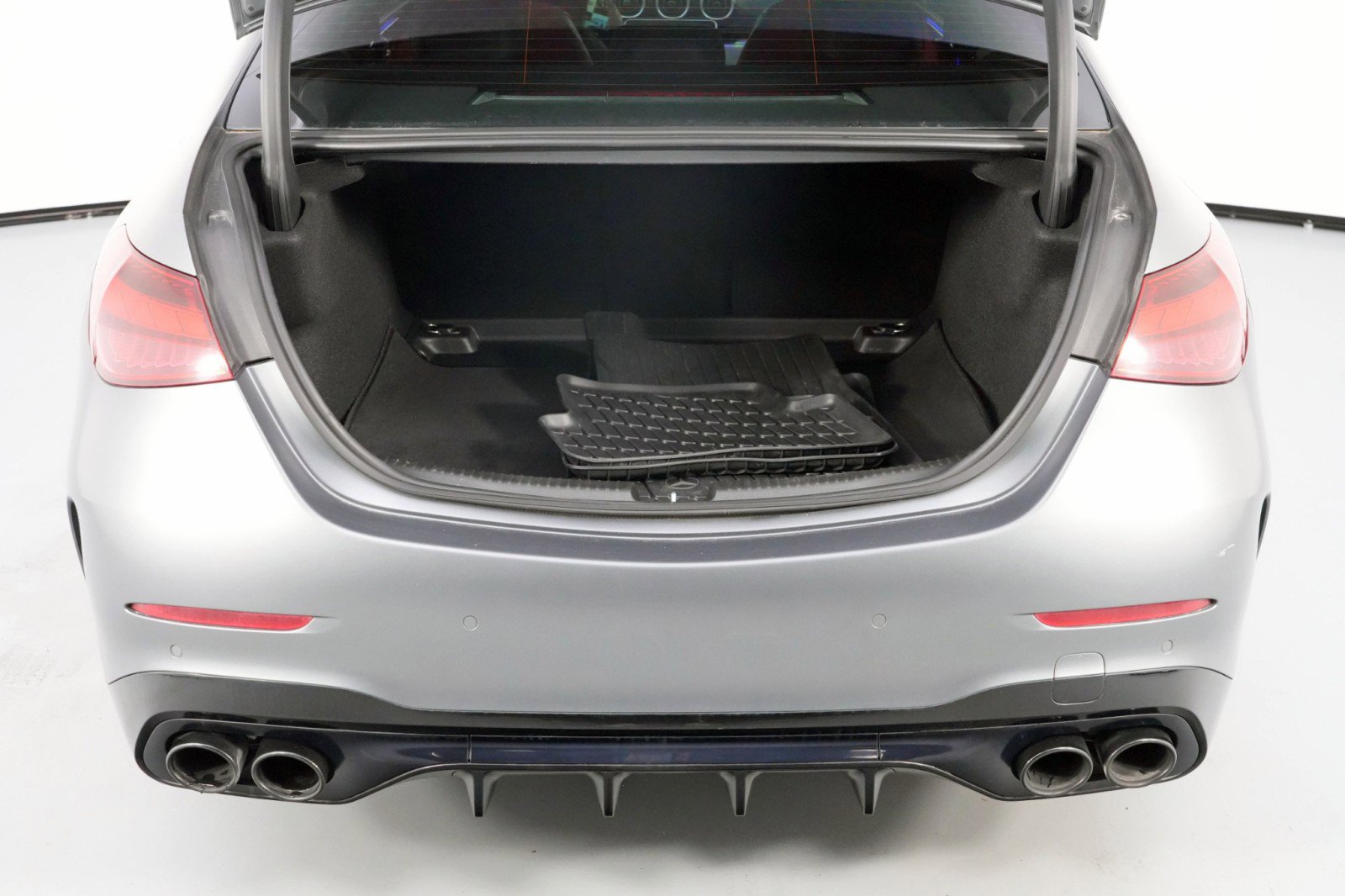 Used 2023 Mercedes-Benz C 43 AMG 4MATIC Sedan w/ AMG Night Package image 10