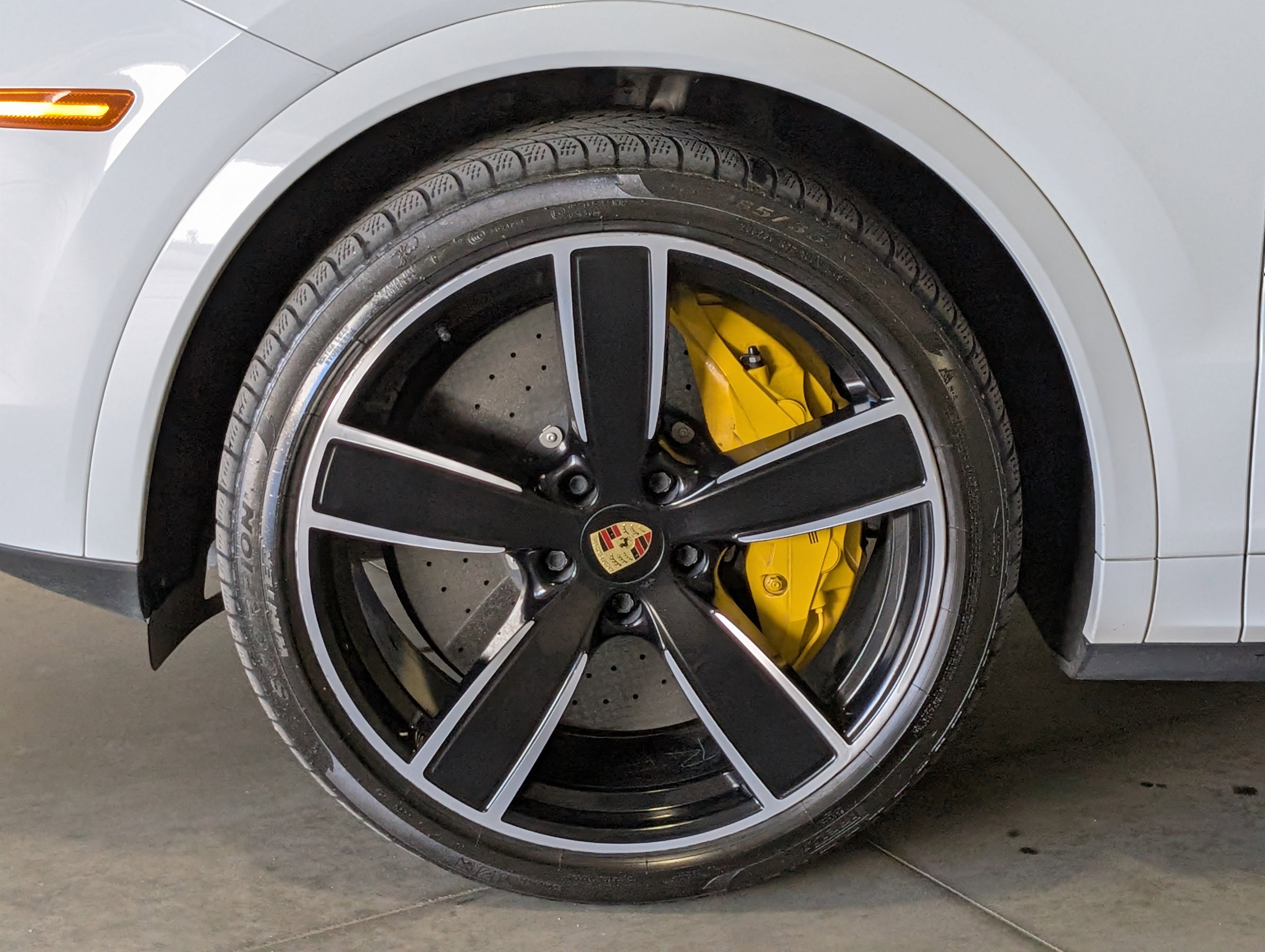 Certified 2022 Porsche Cayenne Turbo image 11