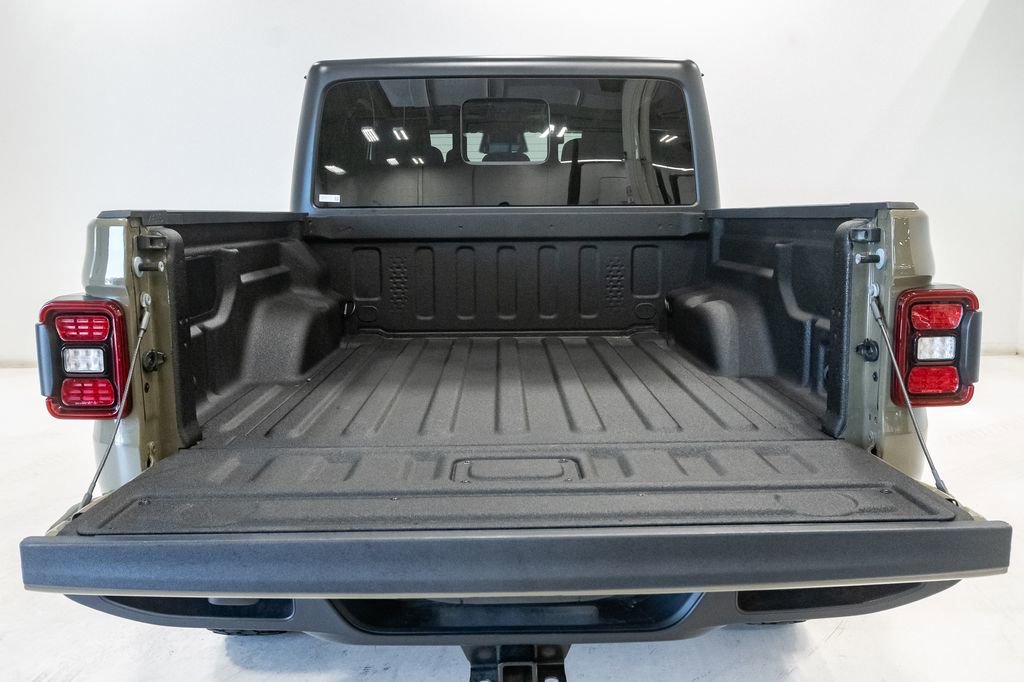 New 2026 Jeep Gladiator Sport AWD/4WD image 28