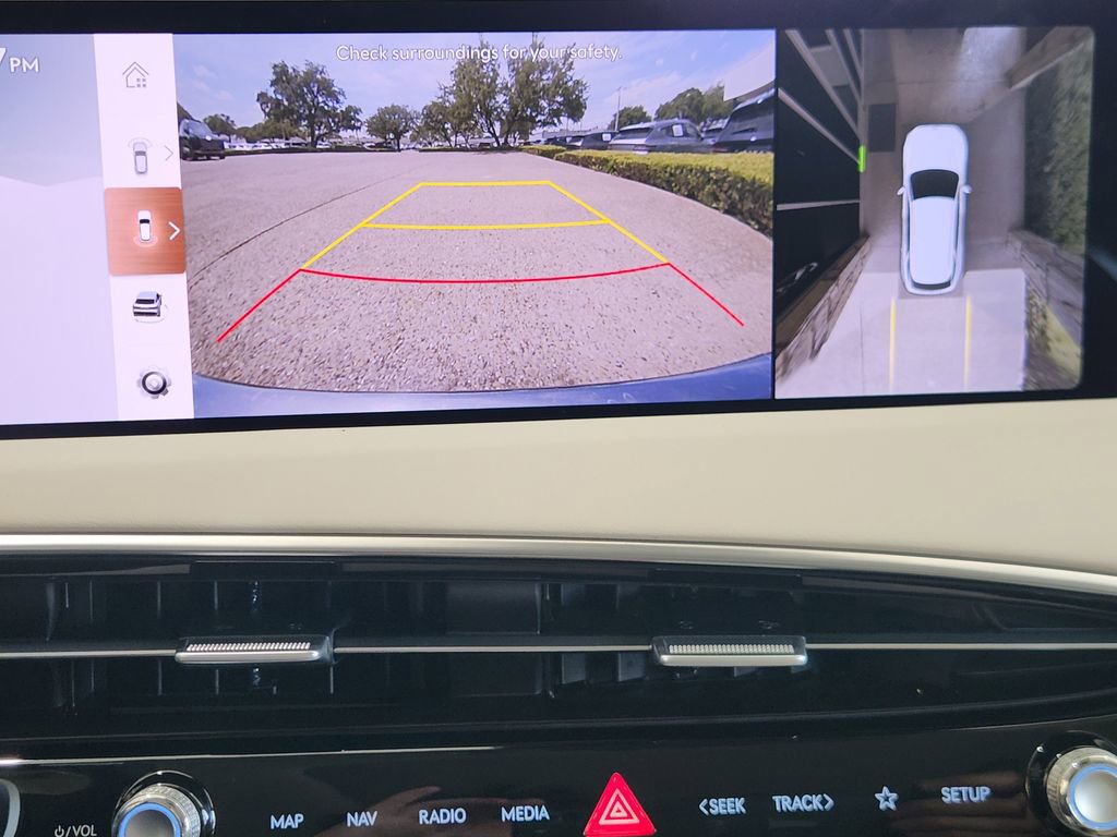 New 2026 Genesis GV70 2.5T Advanced AWD/4WD image 13