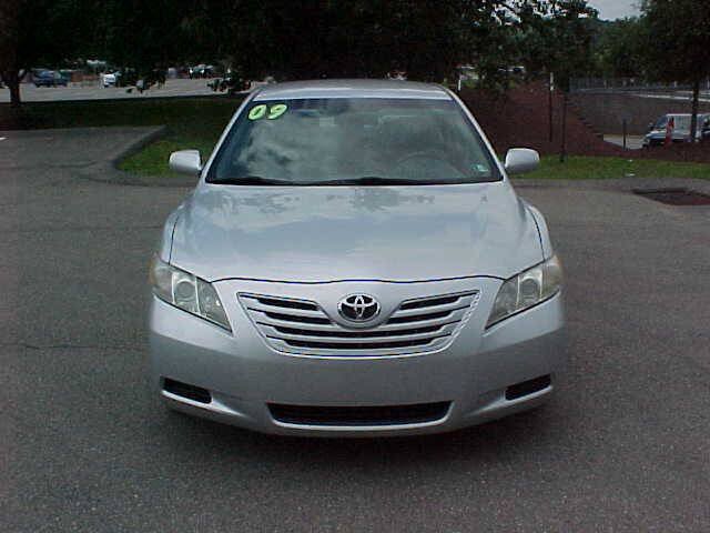 Used 2009 Toyota Camry LE FWD image 30