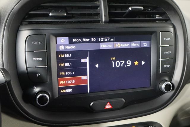 Used 2023 Kia Soul LX image 30