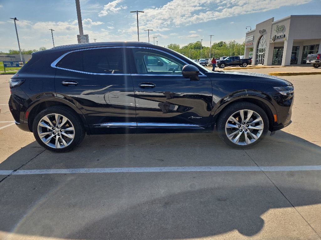 Used 2023 Buick Envision Avenir AWD/4WD image 5