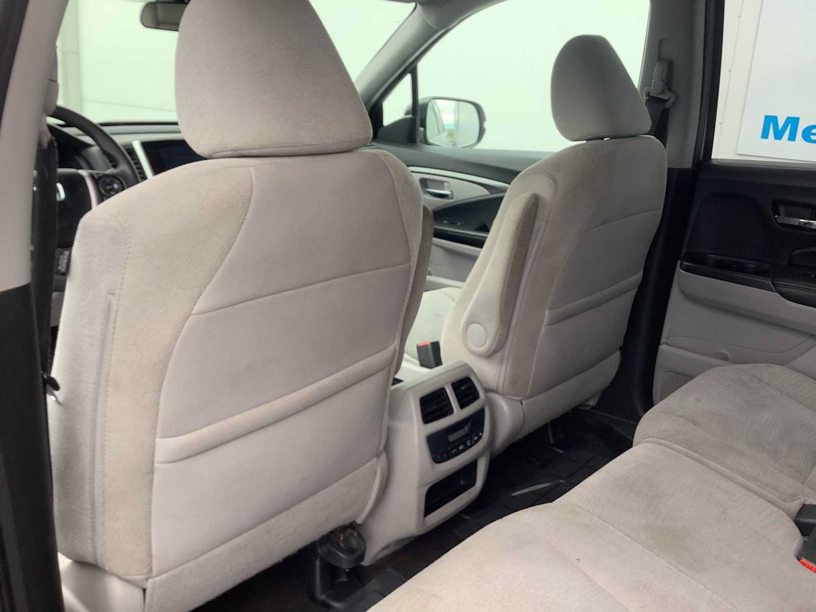 Used 2016 Honda Pilot EX image 12