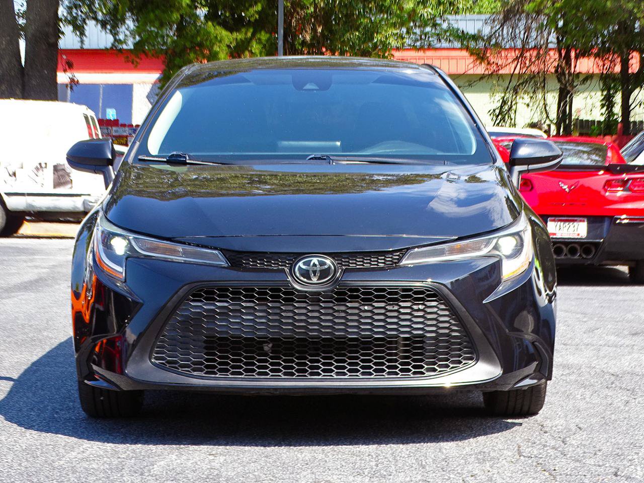 Used 2022 Toyota Corolla LE FWD image 6