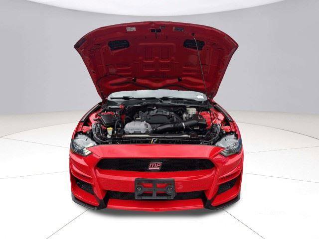 Used 2019 Ford Mustang Coupe w/ Equipment Group 101A RWD image 55