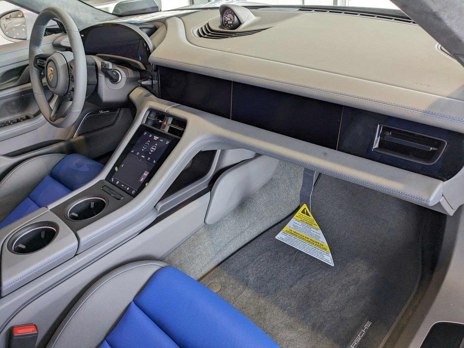 New 2023 Porsche Taycan GTS image 14