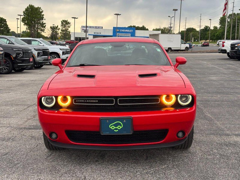 Used 2019 Dodge Challenger SXT w/ Plus Package AWD/4WD image 8