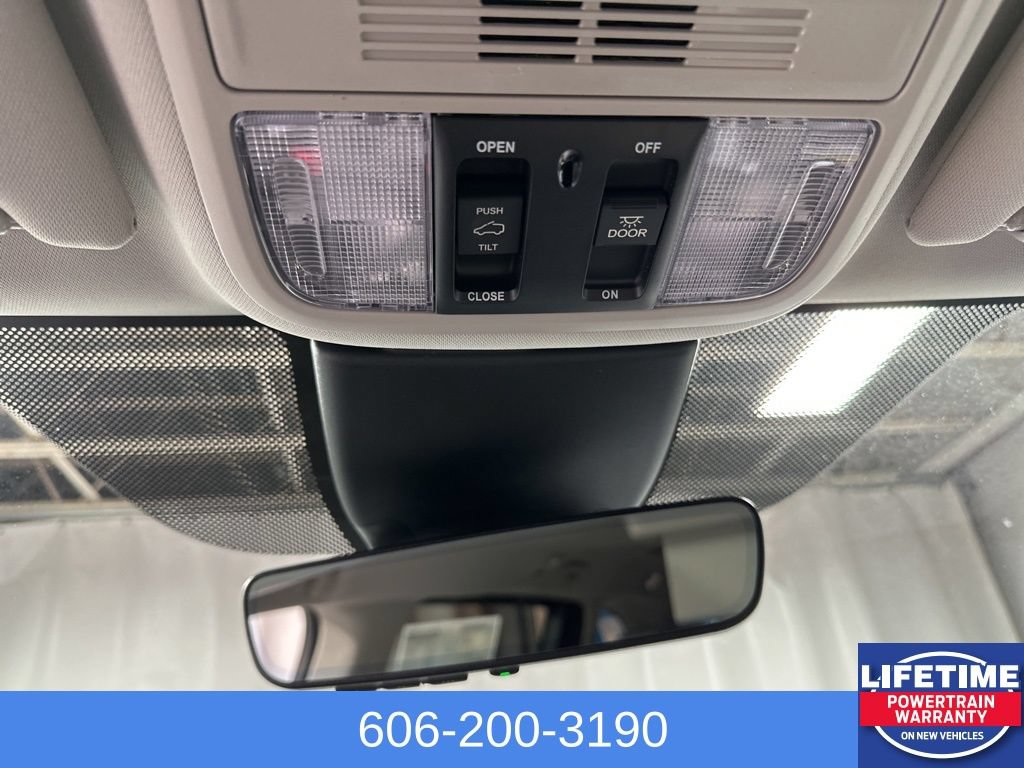 New 2026 Honda Odyssey Touring image 25