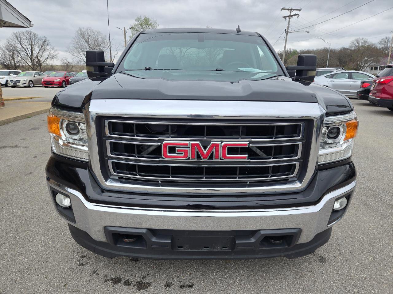 Used 2014 GMC Sierra 1500 SLE w/ SLE Value Package AWD/4WD image 2