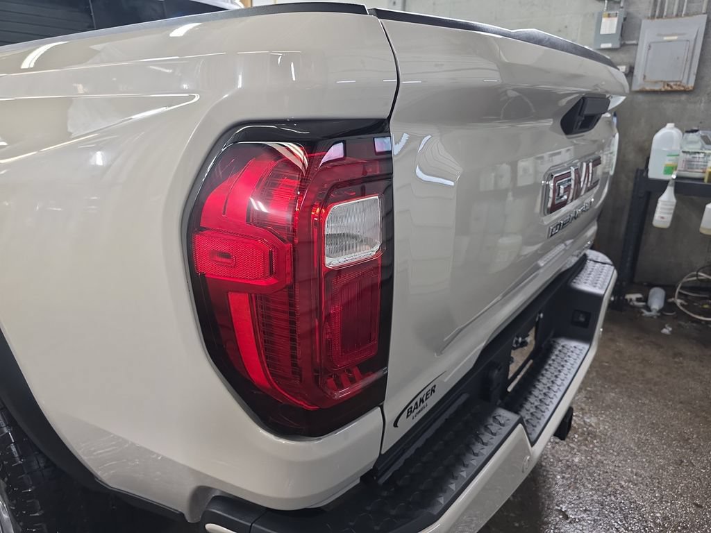New 2026 GMC Canyon Denali AWD/4WD image 32