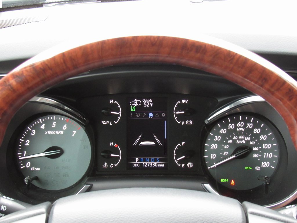 Used 2019 Toyota Sequoia Platinum image 27