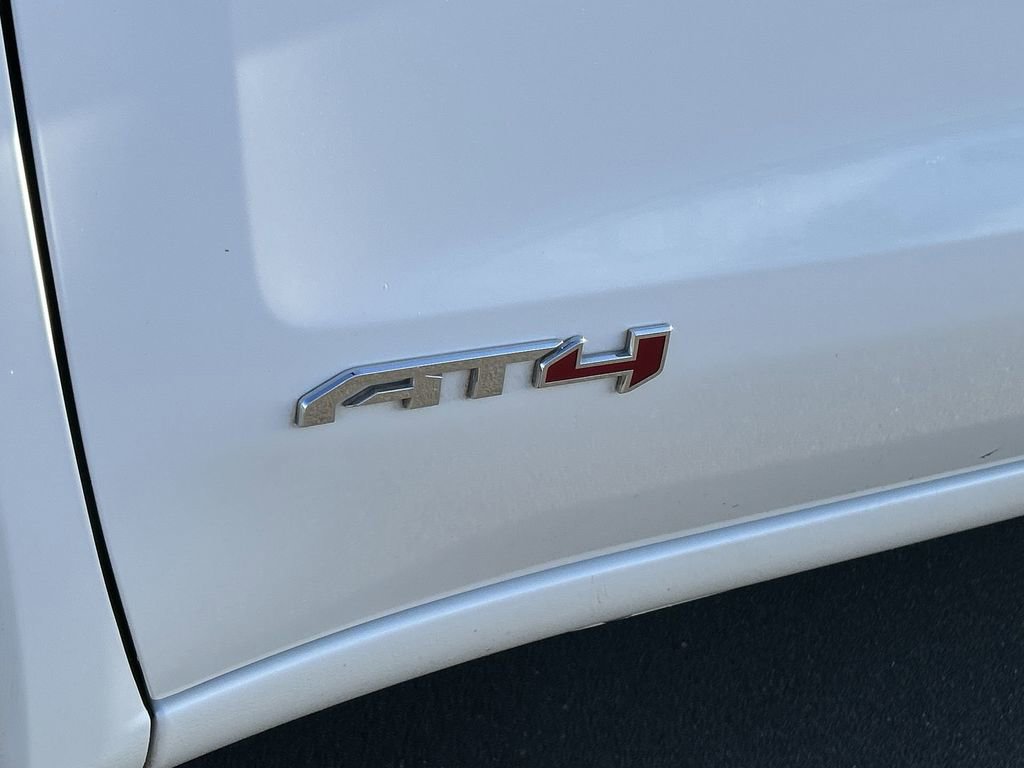 Used 2024 GMC Sierra 1500 AT4 w/ AT4 Preferred Package AWD/4WD image 31