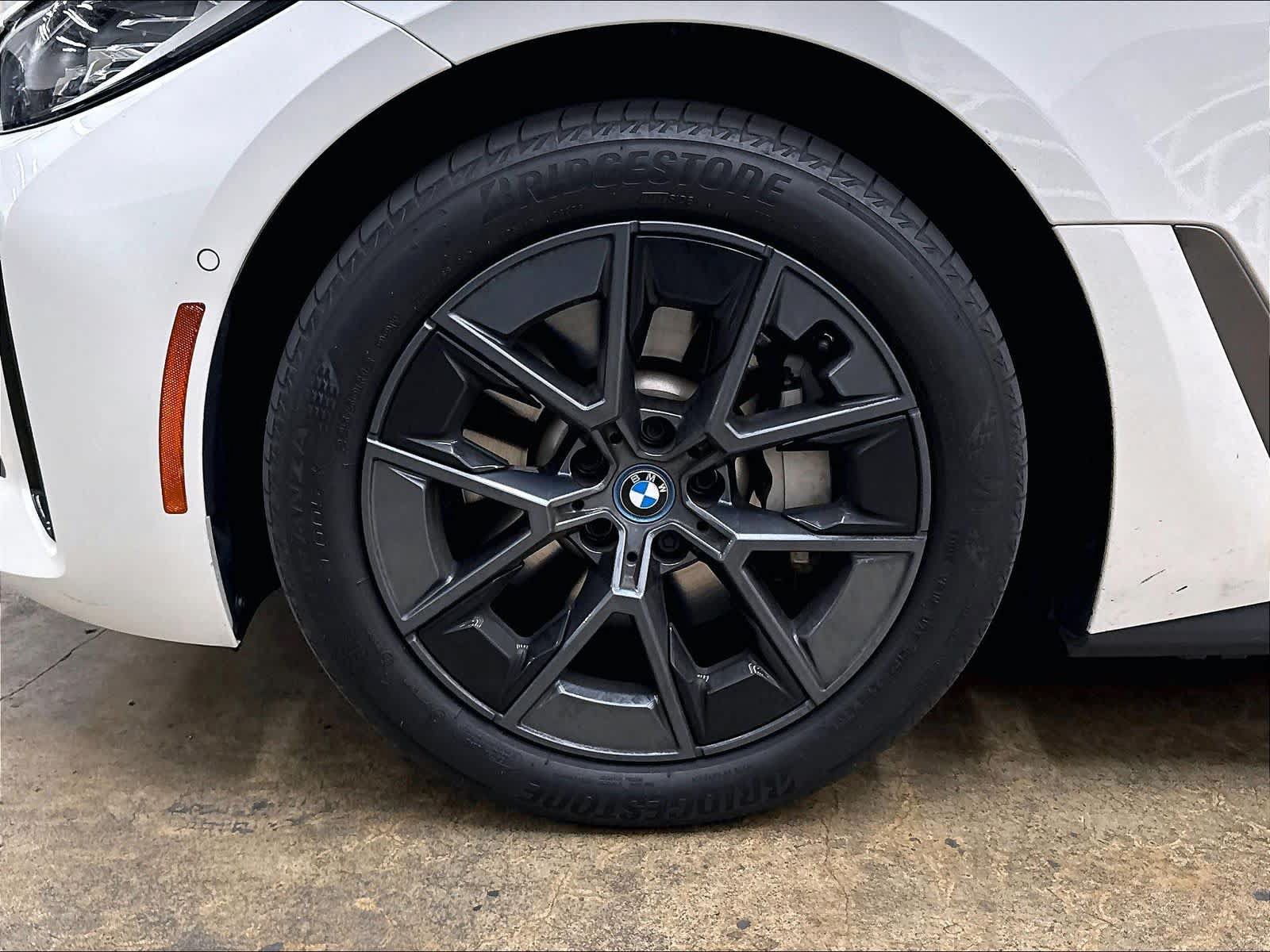Used 2024 BMW i4 eDrive35 w/ Premium Package RWD image 12