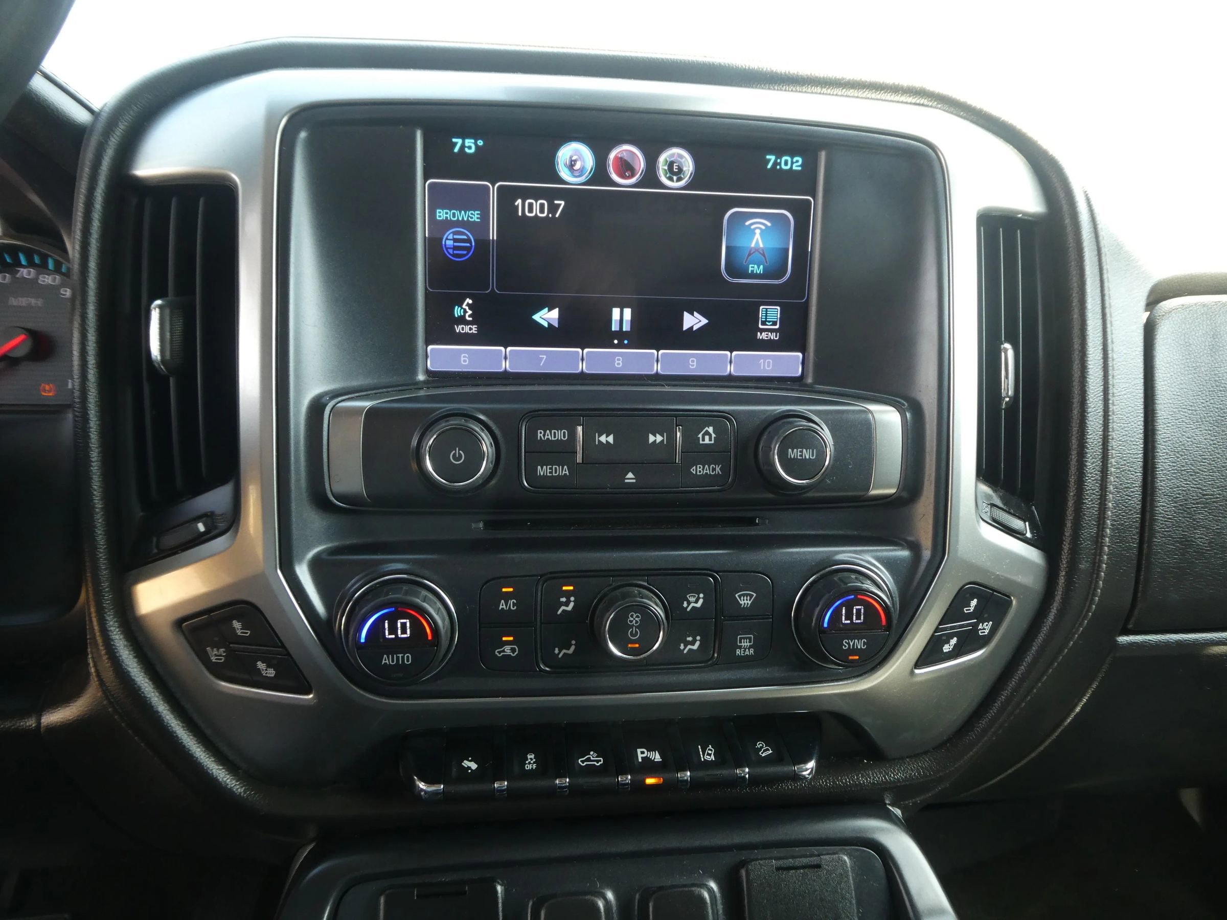 Used 2015 Chevrolet Silverado 2500 LTZ w/ LTZ Plus Package AWD/4WD image 20