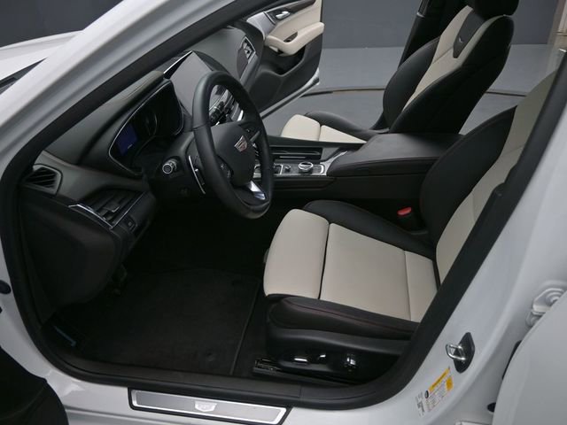 Used 2023 Cadillac CT5 Sport image 10