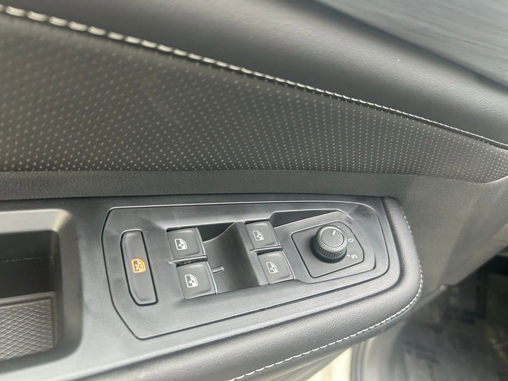 New 2026 Volkswagen Atlas Cross Sport SE image 52