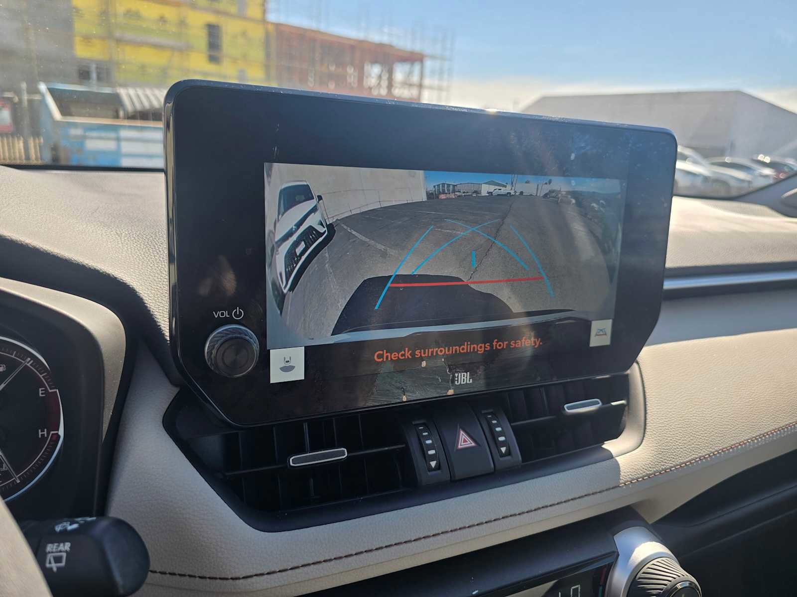 Used 2023 Toyota RAV4 XLE Premium image 31