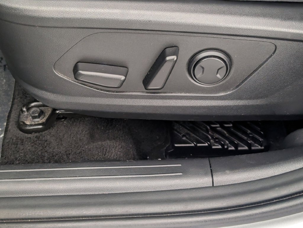 Used 2024 Hyundai Tucson Limited AWD/4WD image 15