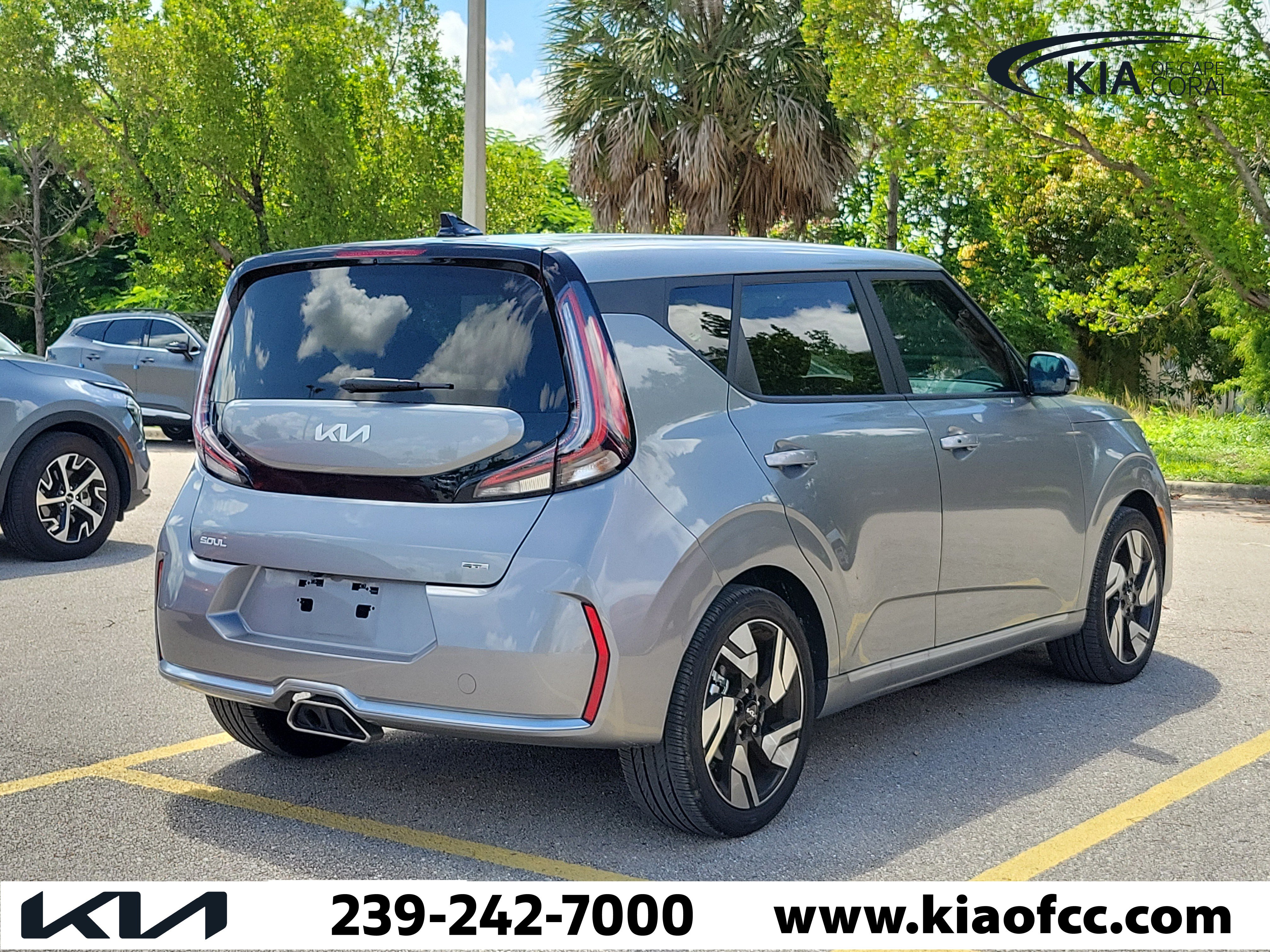 Certified 2024 Kia Soul GT-Line w/ GT-Line Technology Package FWD image 8