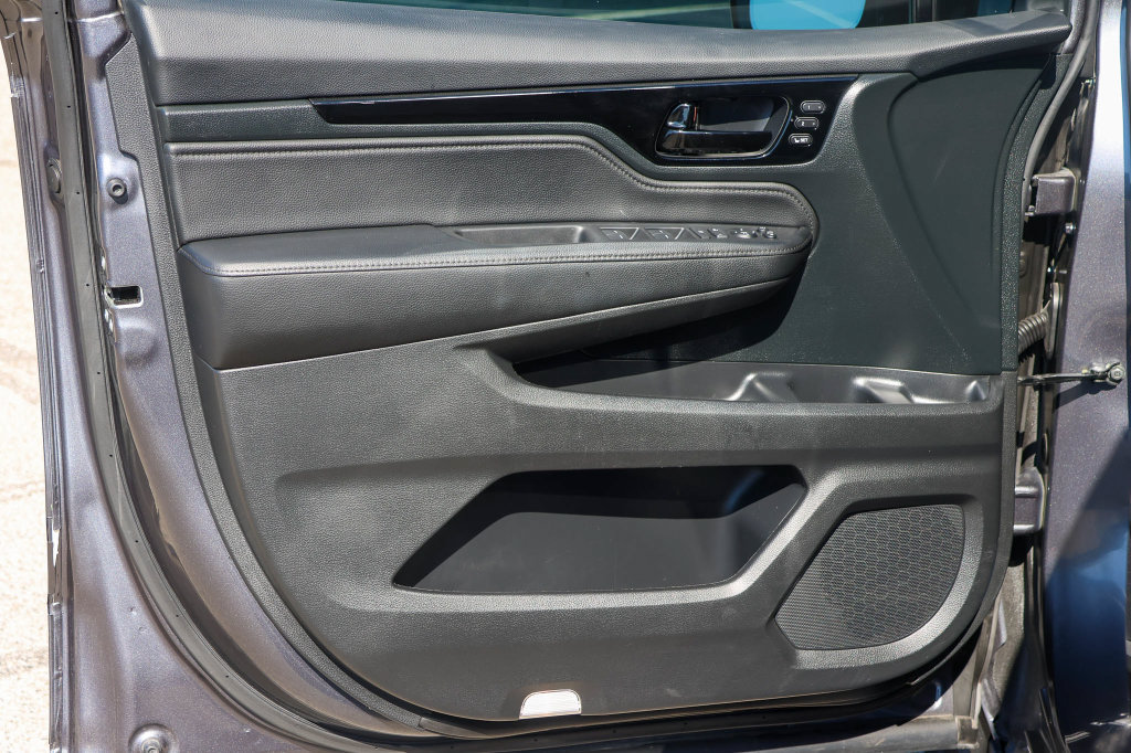 Used 2024 Honda Odyssey Elite image 10