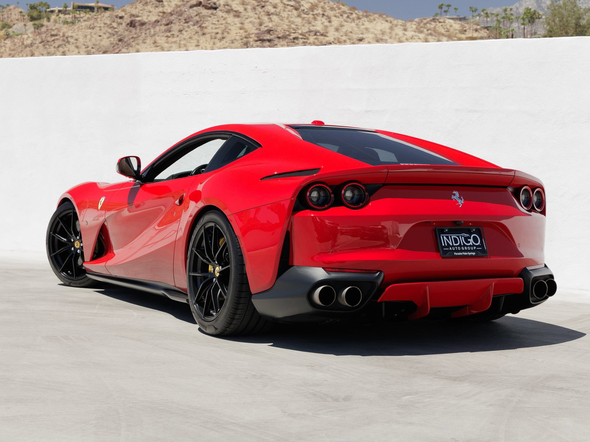 Used 2019 Ferrari 812 Superfast RWD image 3