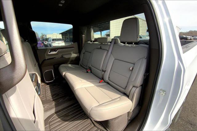New 2026 GMC Sierra 1500 SLT w/ SLT Premium Package image 13