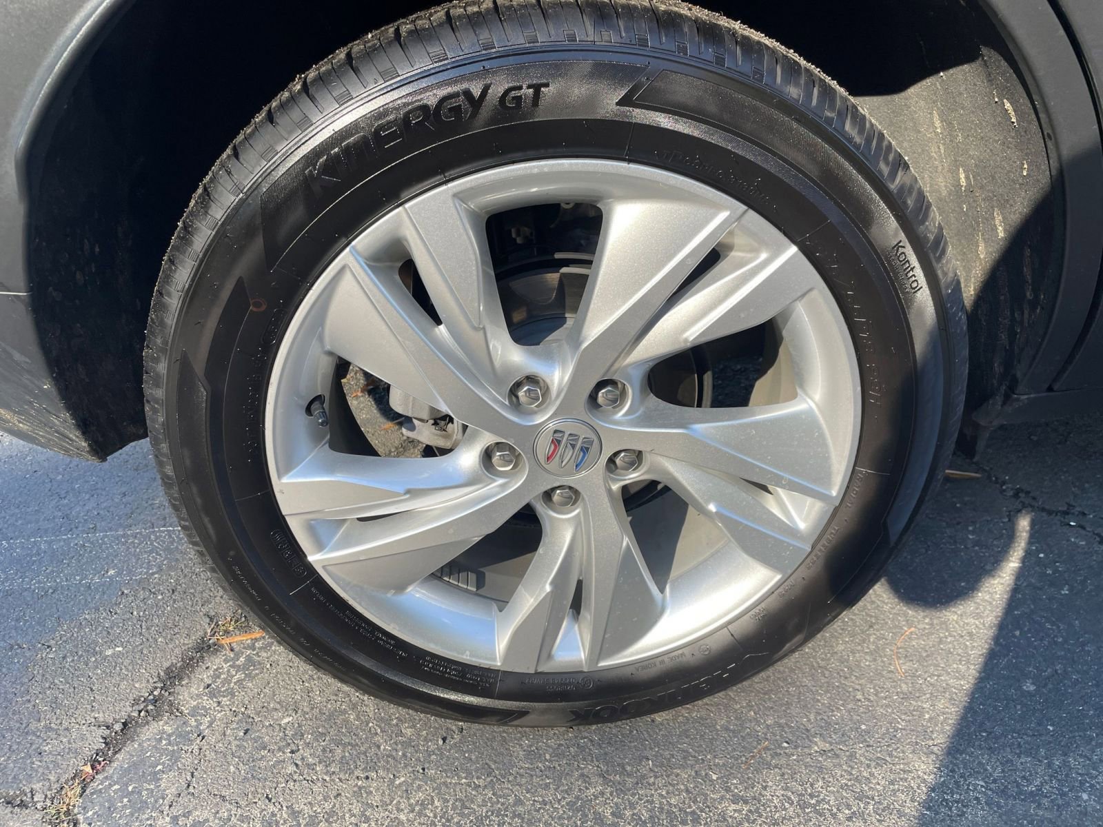 Used 2025 Buick Encore GX Preferred image 25