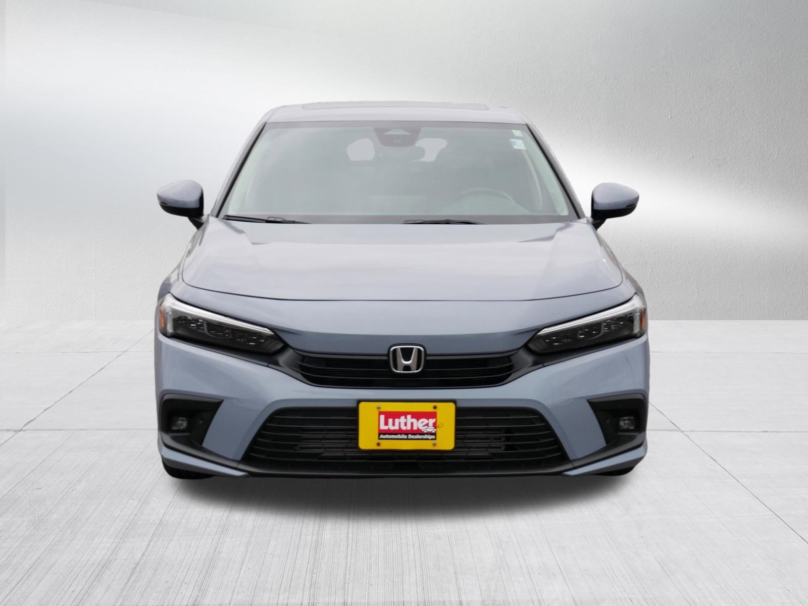 Used 2024 Honda Civic Touring image 2